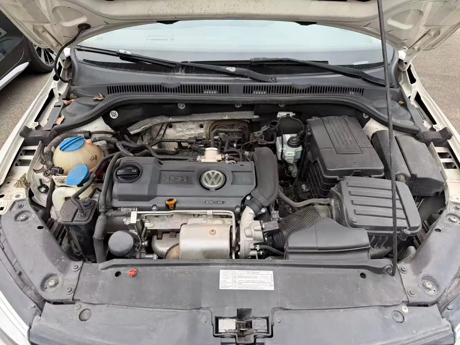 Photo 5 - Volkswagen Sagitar