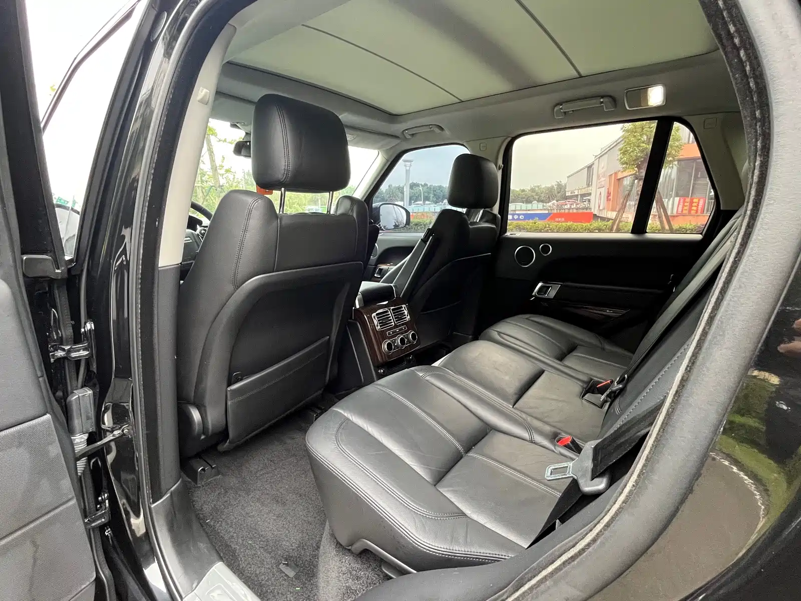 Фото 8 - Land Rover Range Rover