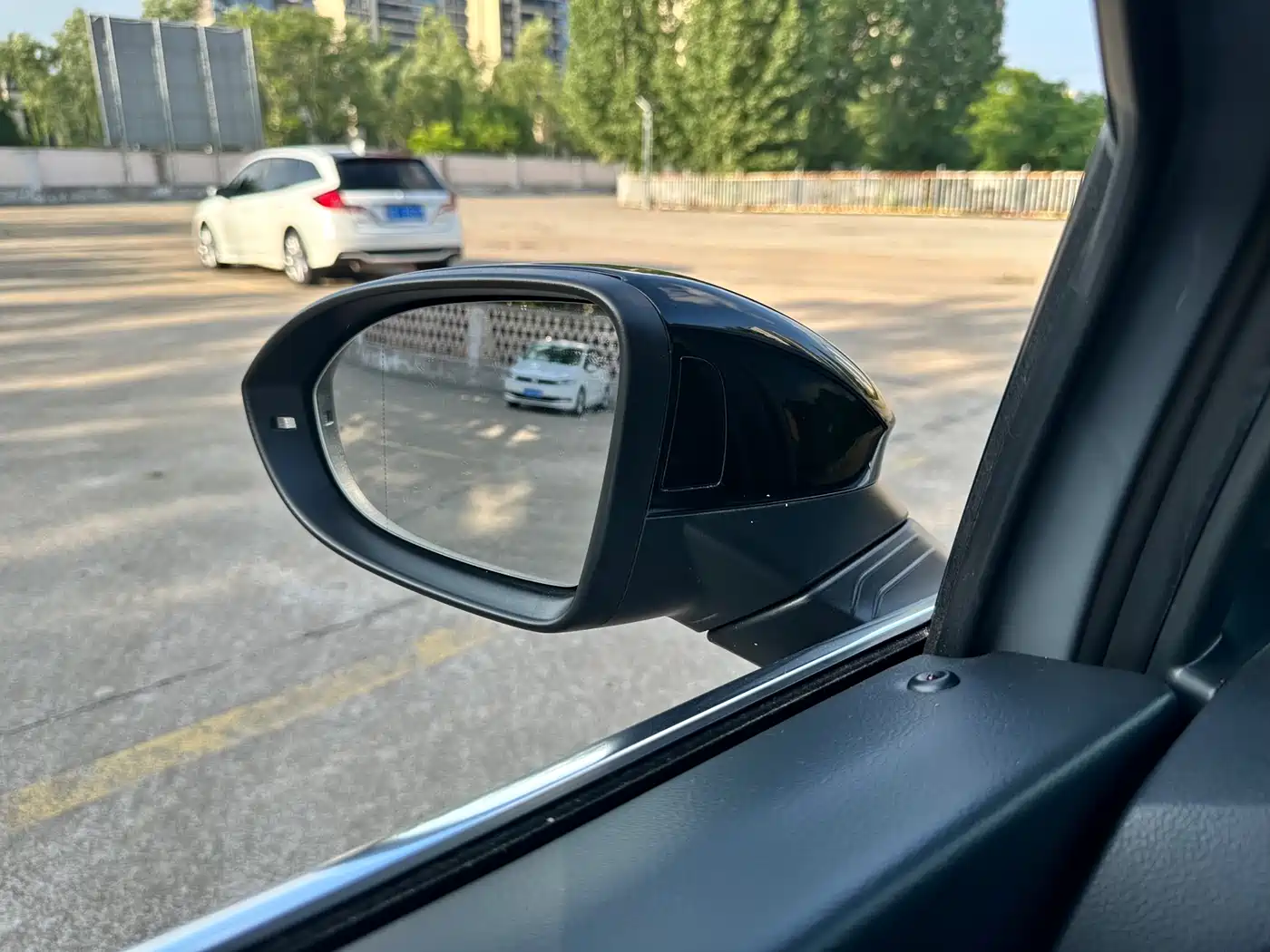Volkswagen Golf 2021 280TSI DSG R-Line фото 11
