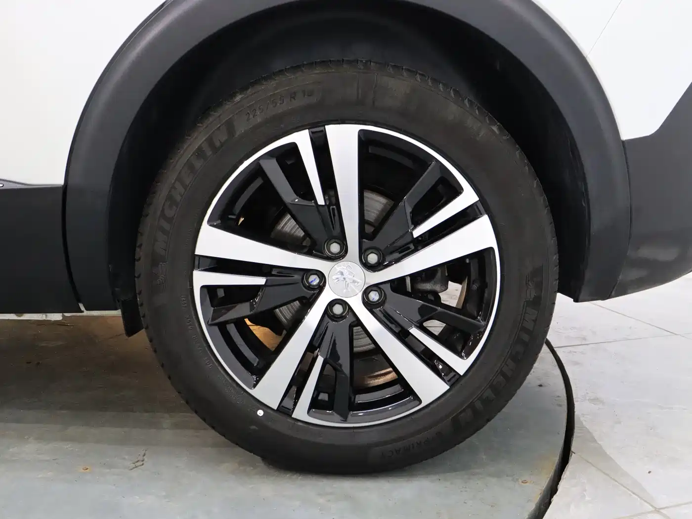 Peugeot 5008 2021 360THP 5-seater Performance Edition фото 10