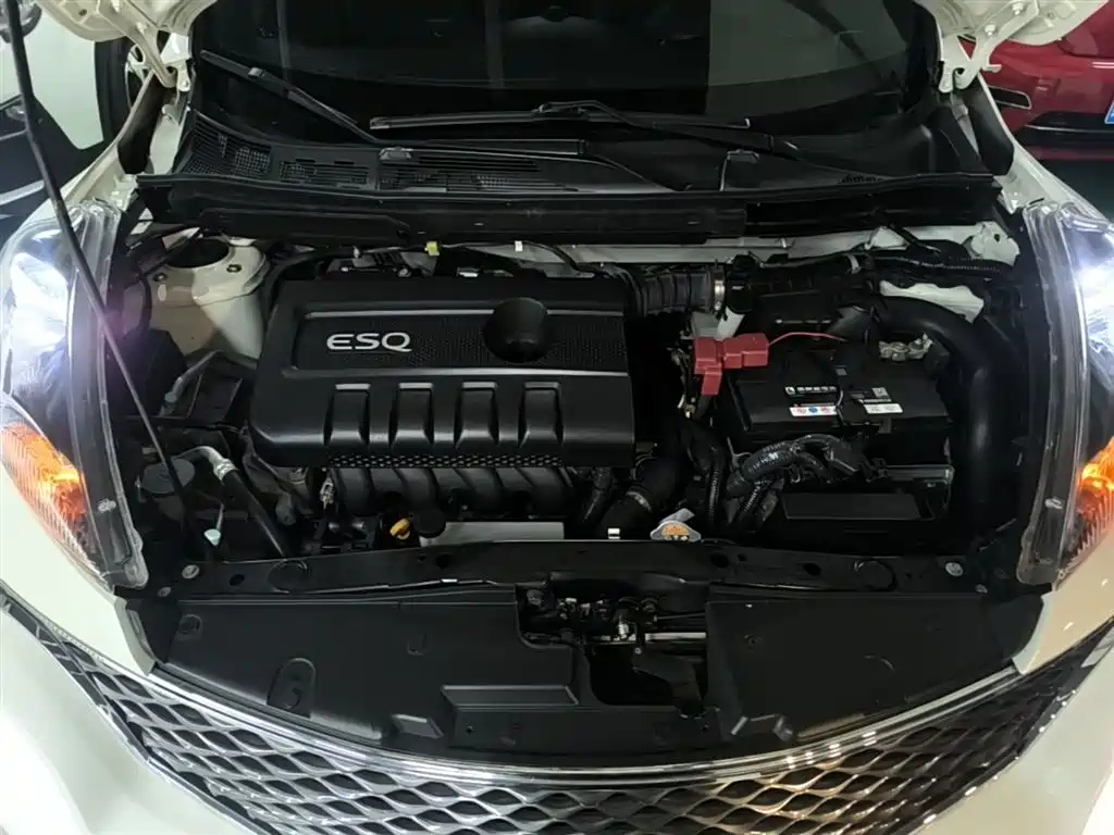 Infiniti ESQ 2019 2014 1.6L Free Edition