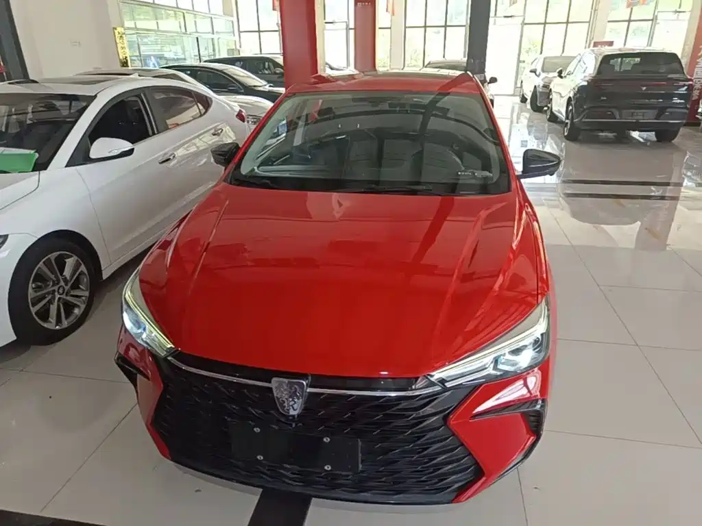 Фото 3 - Roewe i5
