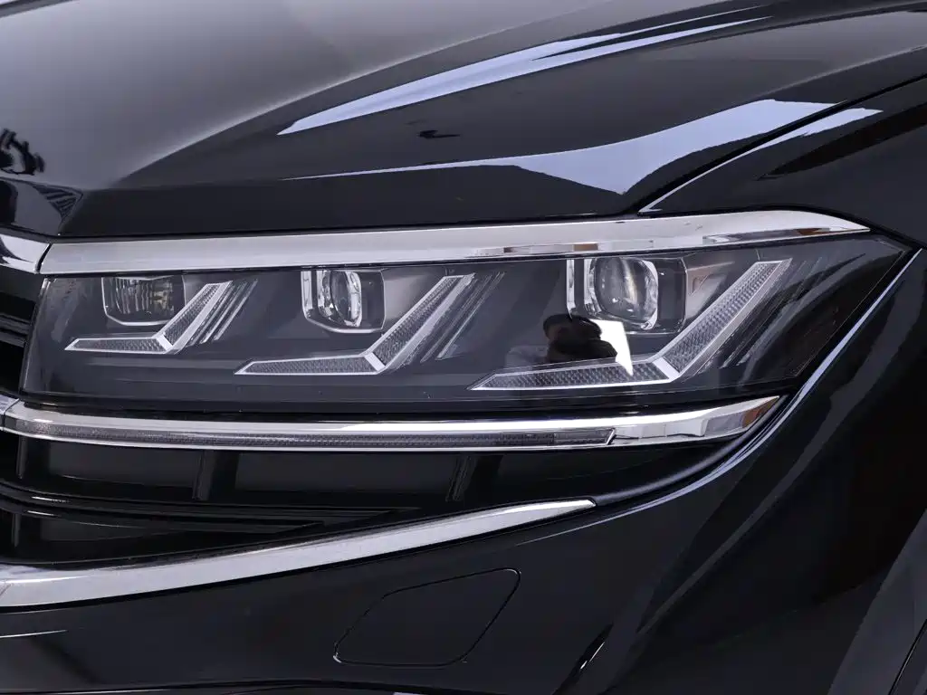 Photo 4 - Volkswagen Touareg