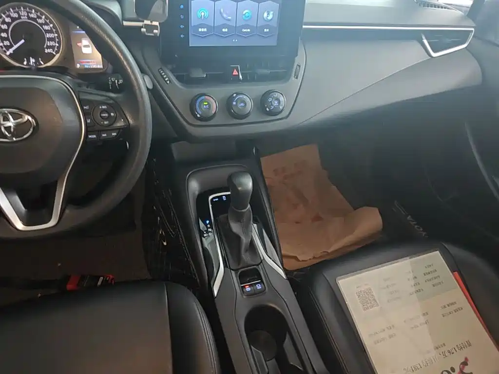 Toyota Corolla 2021 1.2T S-CVT Pioneer Edition фото 14