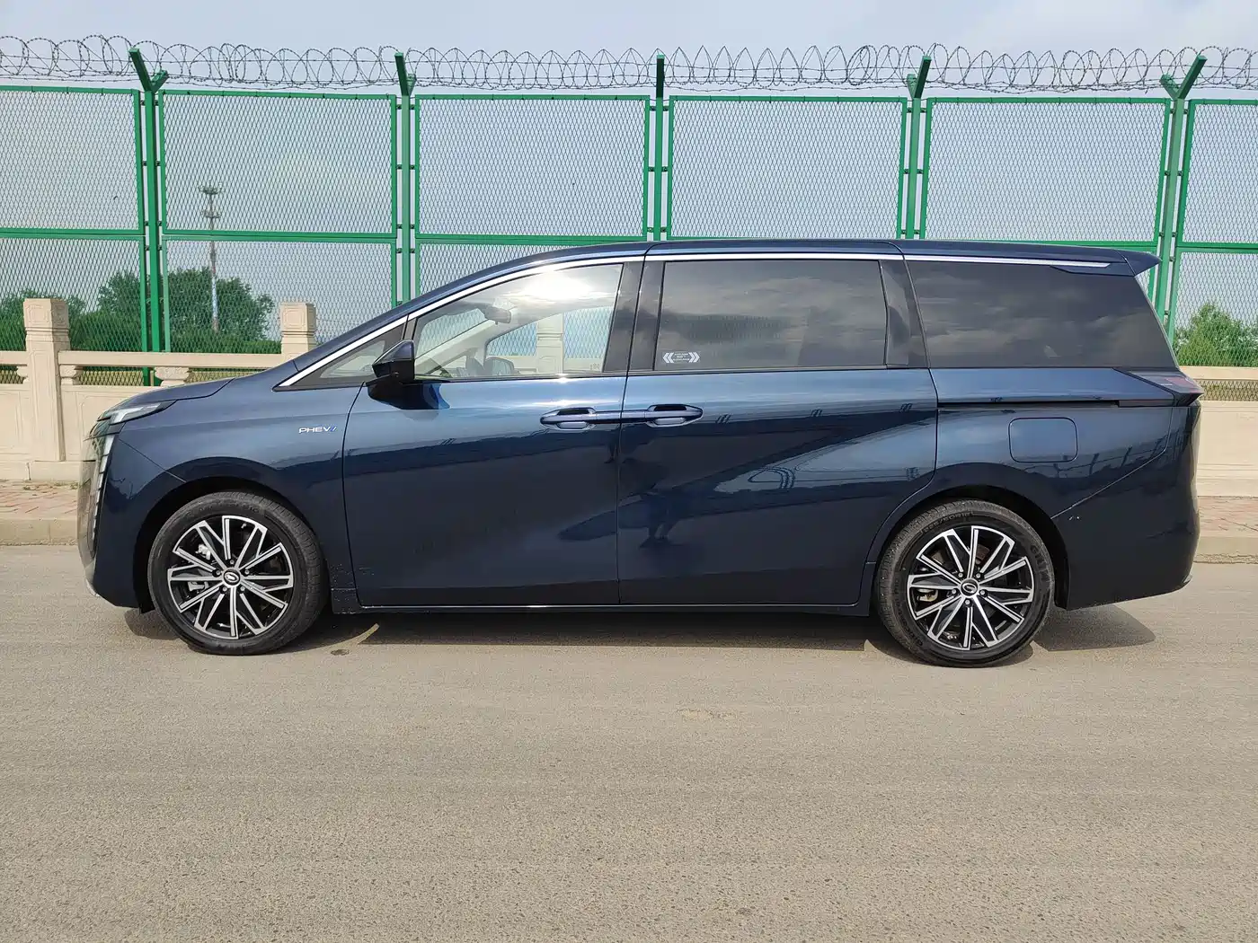 GAC Trumpchi Trumpchi E8 NEV 2024 Model 150km MAX+ фото 7