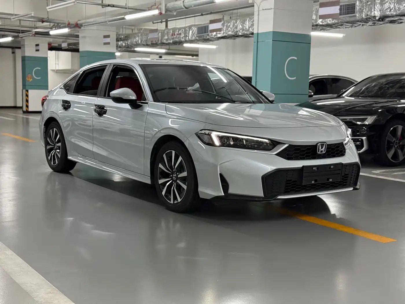 Honda Civic 2025 2.0L e:HEV Hybrid Plus фото 3