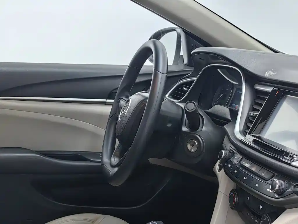 Фото 22 - Buick Excelle
