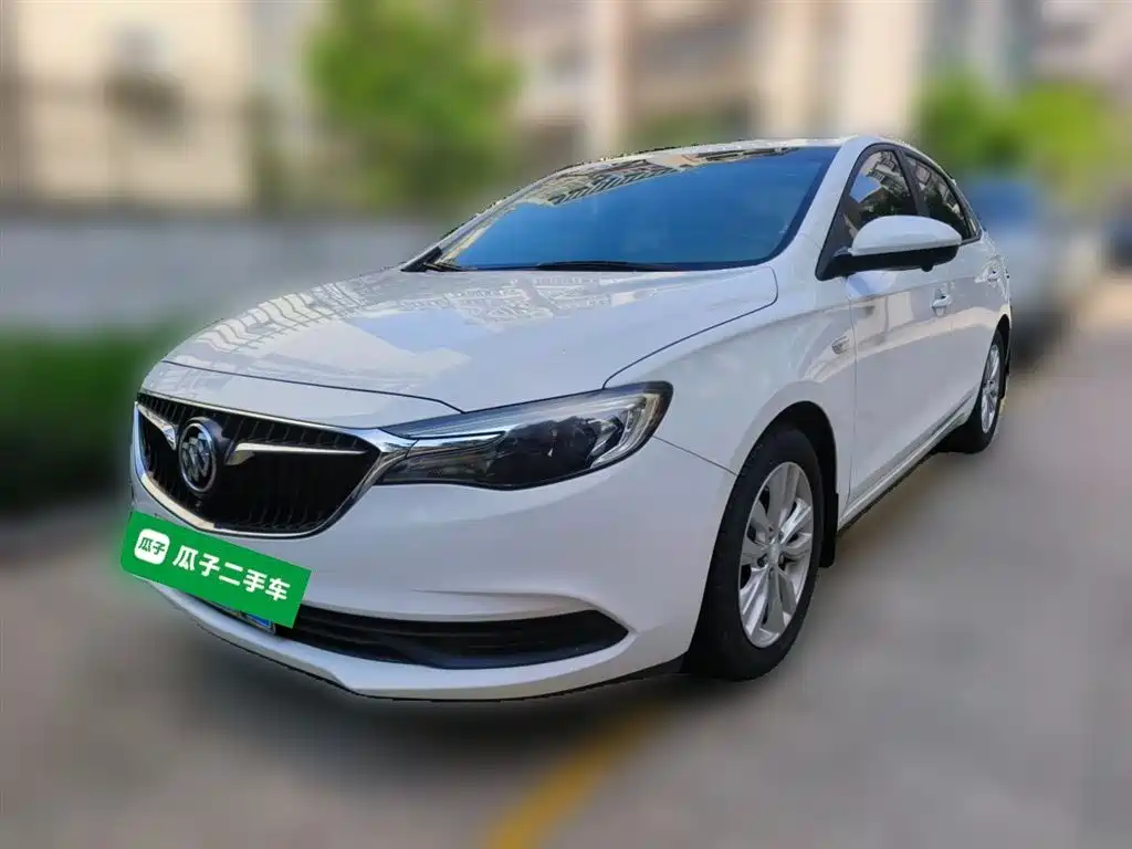 Buick Excelle 2019 15T DCT Connected Elite (China V) фото 2