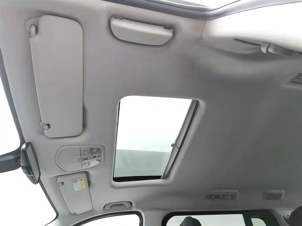 SAIC Maxus Maxus G20 2020 2.0T Gasoline Automatic Luxury фото 14