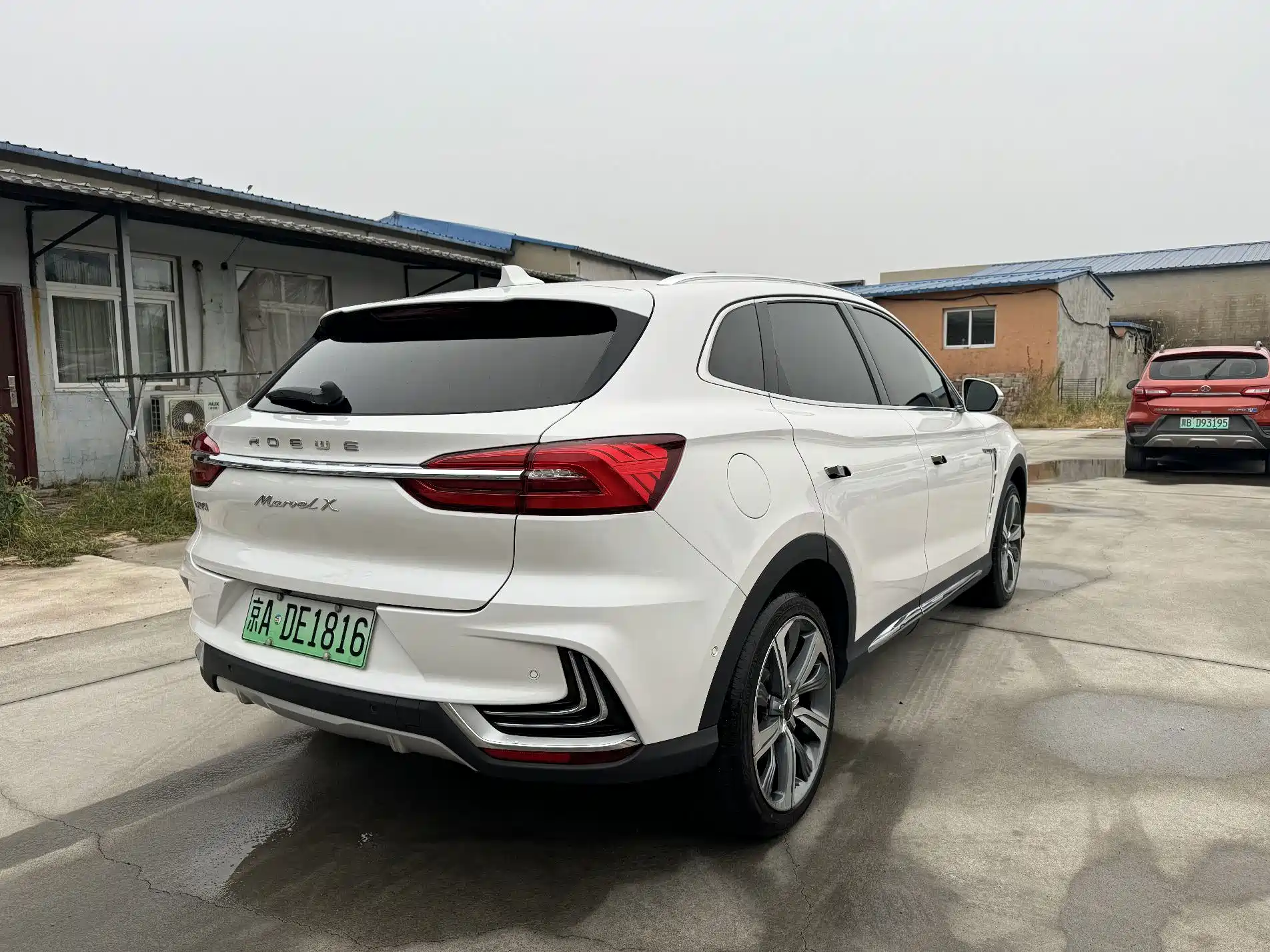 Фото 11 - Roewe MARVEL X