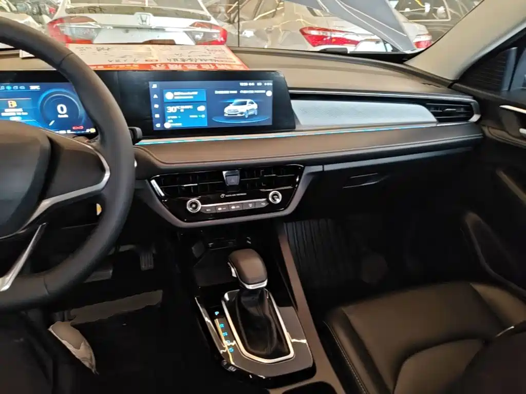 Ford Escort 2022 2021 1.5L Automatic Diamond Edition