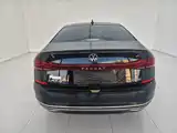 Photo 11 - Volkswagen Passat