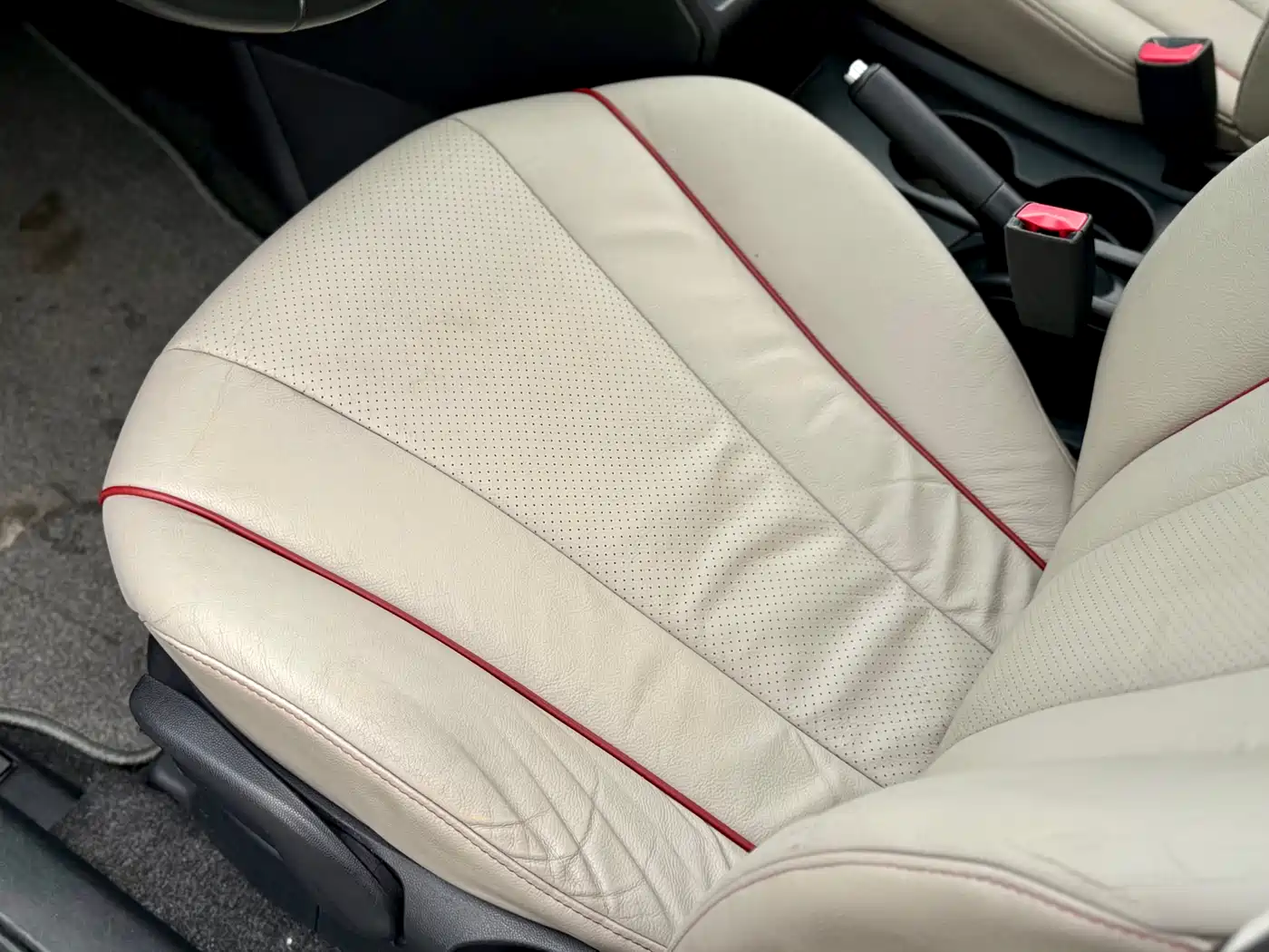 Mazda Mazda5 2013 2.0L Automatic Luxury фото 10