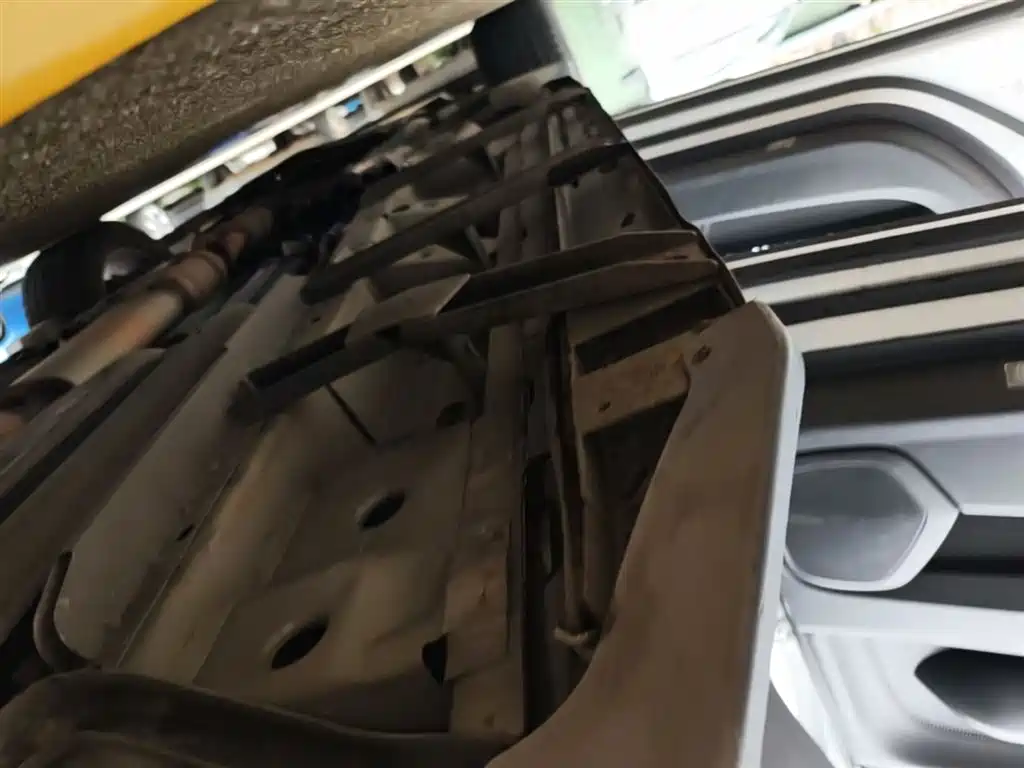 Cadillac SRX 2015 3.0L Comfort фото 22