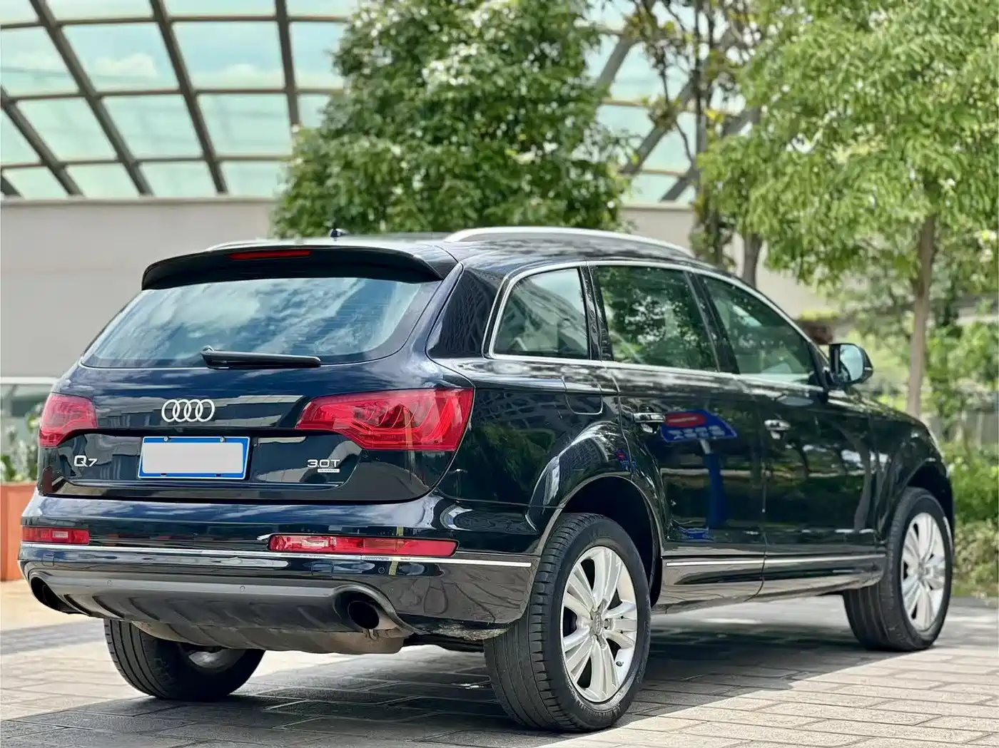 Audi Q7 2010 2011 3.0 TFSI Comfort (200kW)