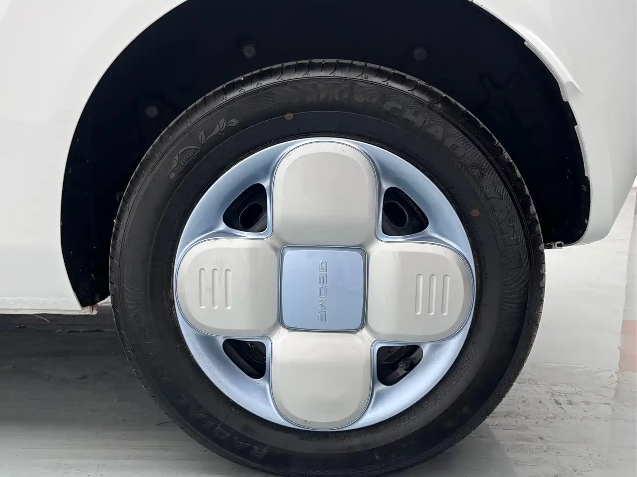 Geely Galaxy Panda 2024 Panda mini 200km Longteng PRO Edition фото 13