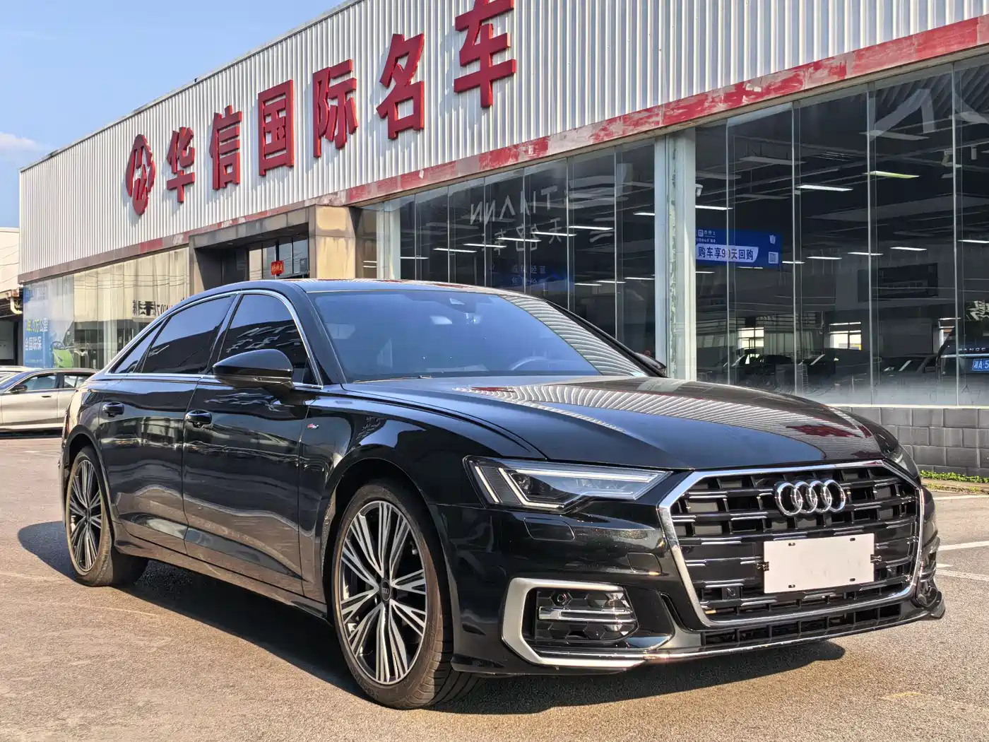 Audi A6L 2023 40 TFSI Luxury Dynamic фото 3