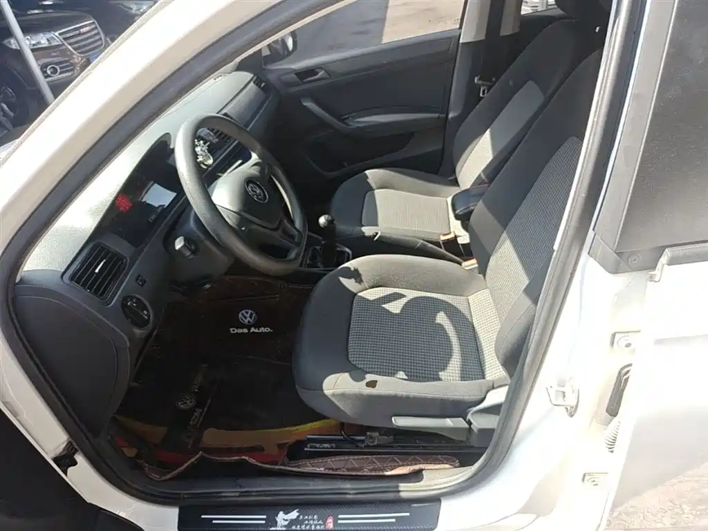 Volkswagen Santana 2019 1.5L Manual Trend China VI фото 15