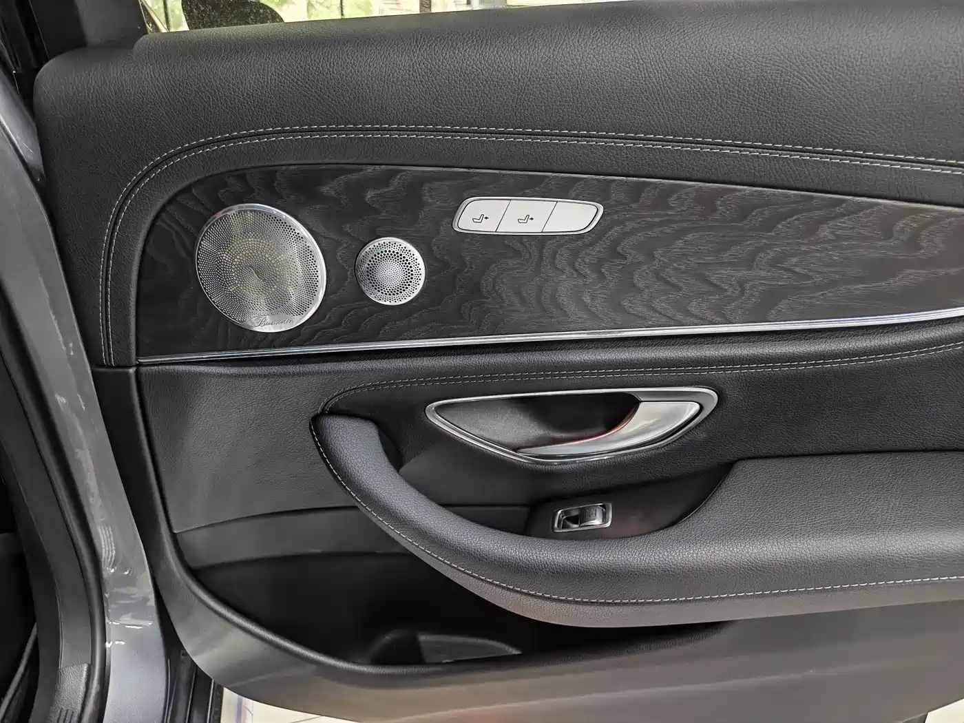 Mercedes-Benz E-Class 2019 E 260 L Sport фото 3