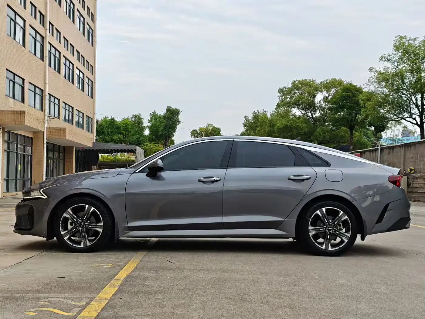 Kia K5 2021 270T CVVD Renewal Edition фото 3