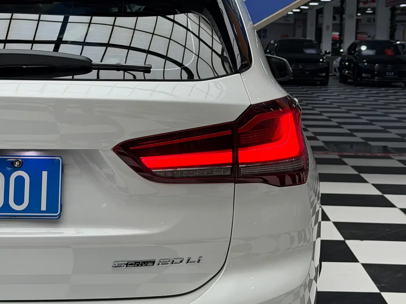 BMW X1 2022 sDrive20Li Fashion фото 18