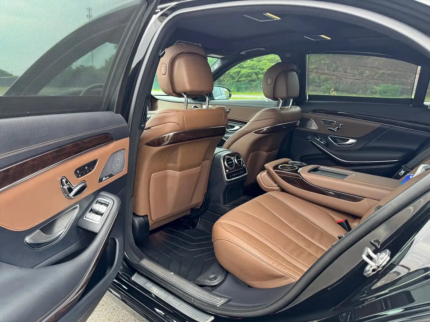 Mercedes-Benz S-Class 2020 S 350 L Premium Edition Collector's Version фото 14