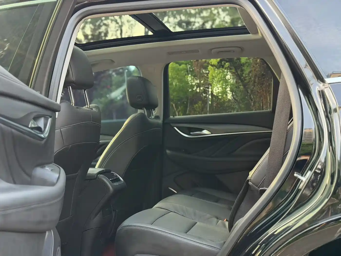 Buick Enclave 2021 2020 28T 4WD Premium Model