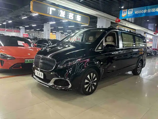Mercedes-Benz Vito 2023 2.0T Elite 7-Seater