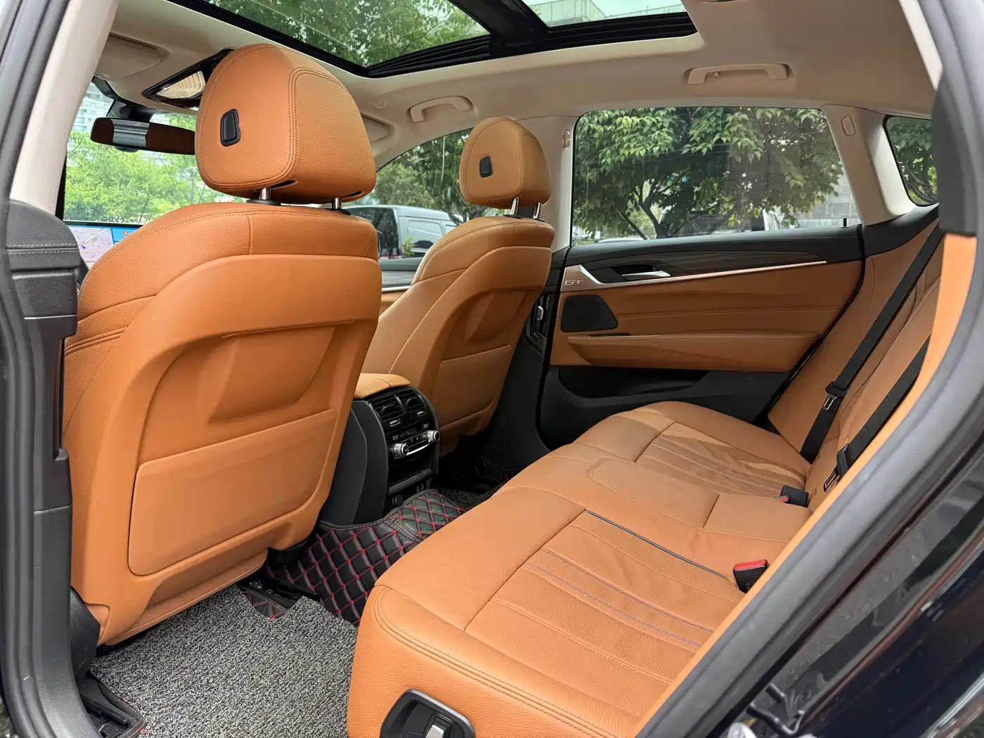 BMW 6 Series GT 2022 Model 630i Luxury Design Package фото 9