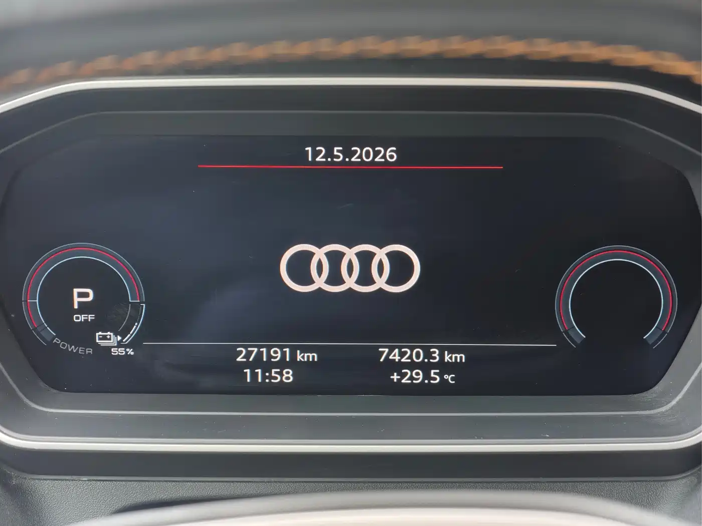 Audi Q4 e-tron 2023 40 e-tron Innovation Edition фото 11