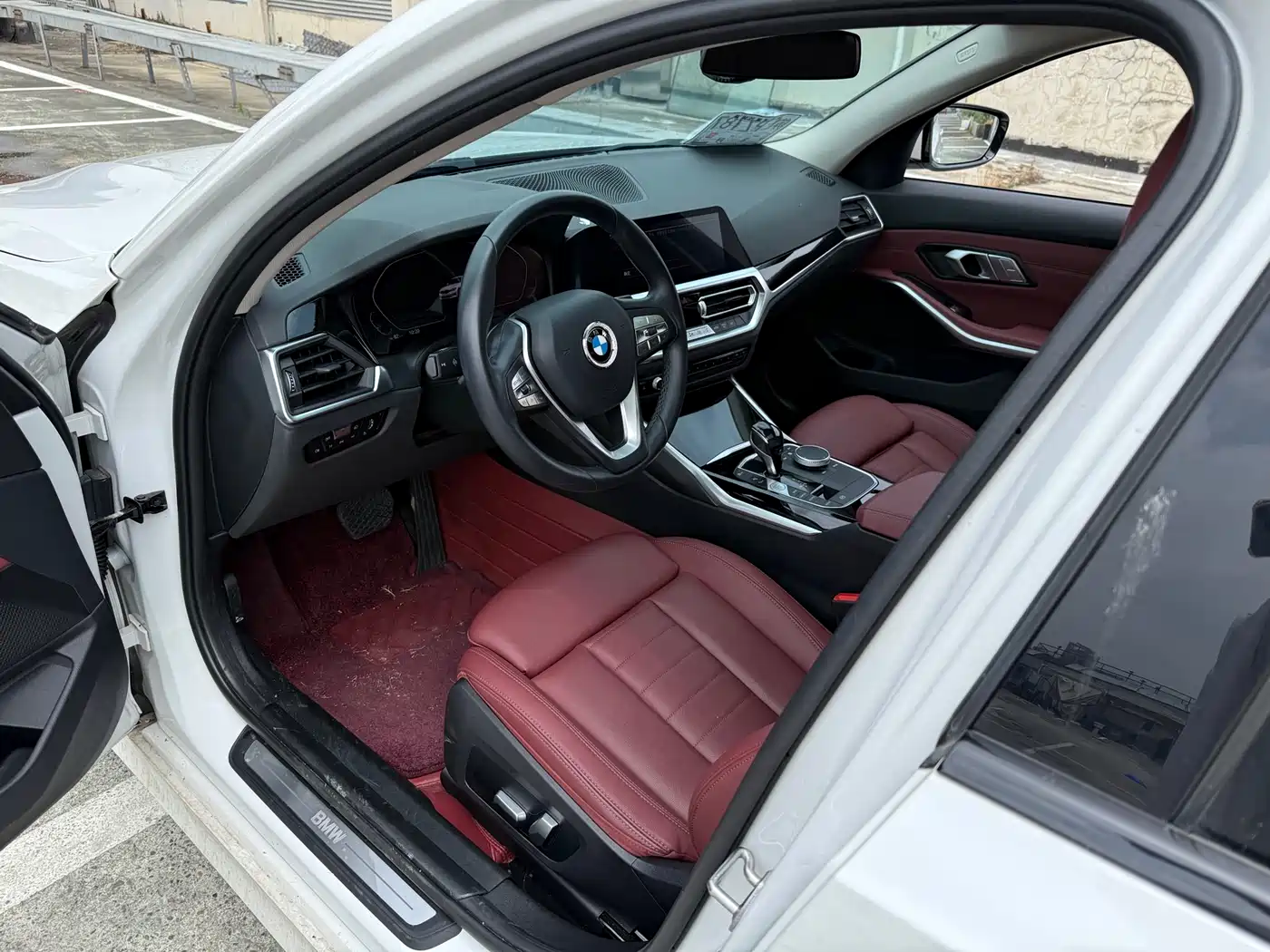 BMW 3 Series 2021 320i Sport Package фото 3