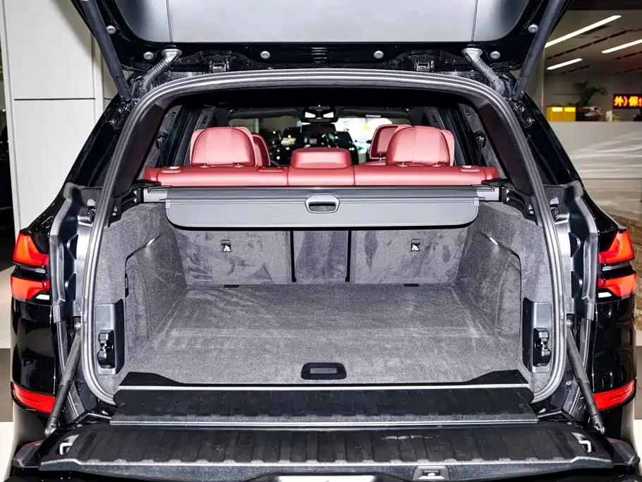 Photo 14 - BMW X5