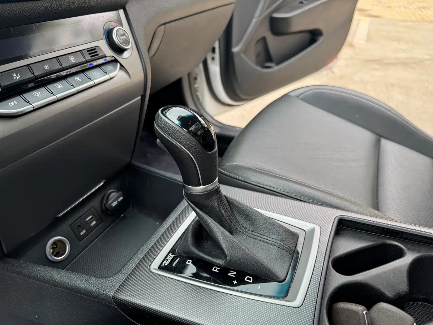 Hyundai Mistra 2019 1.8L Automatic Smart GLS Commemorative Edition China V фото 8