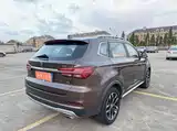Фото 6 - Roewe RX5