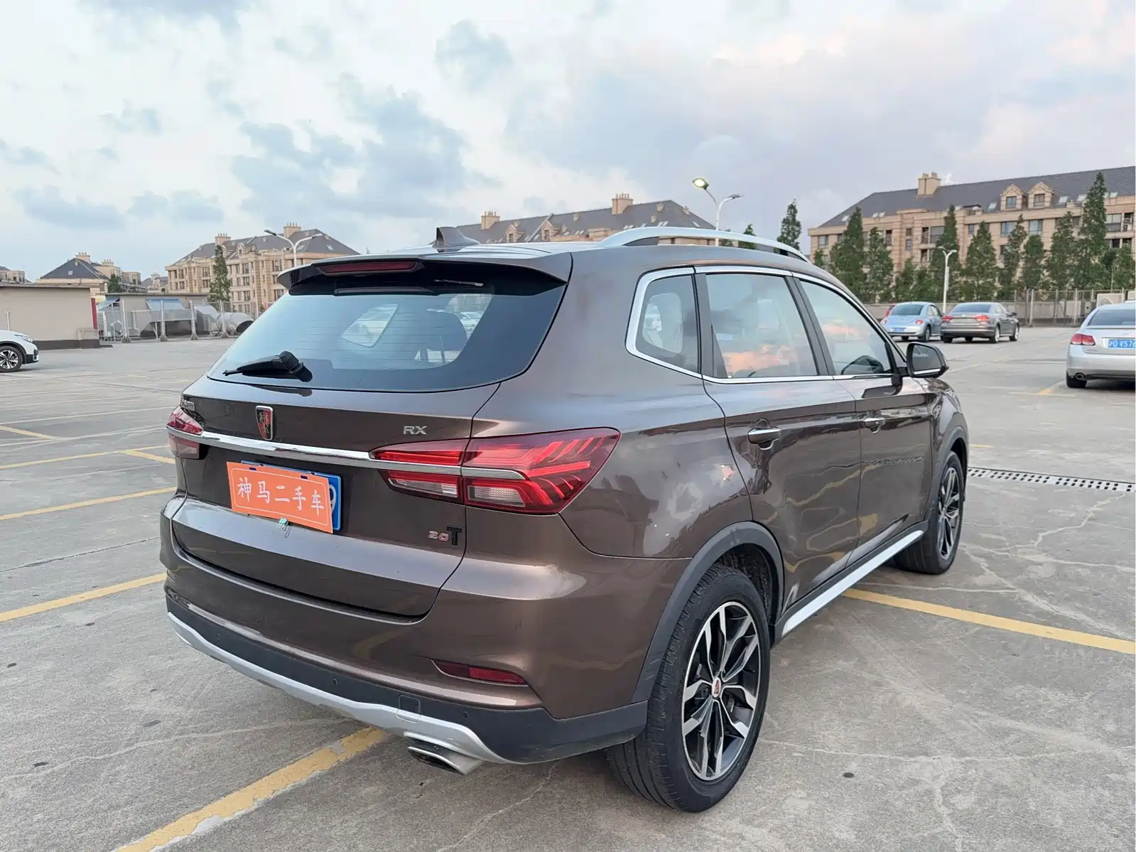 Фото 6 - Roewe RX5