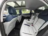 Фото 8 - Geely Preface