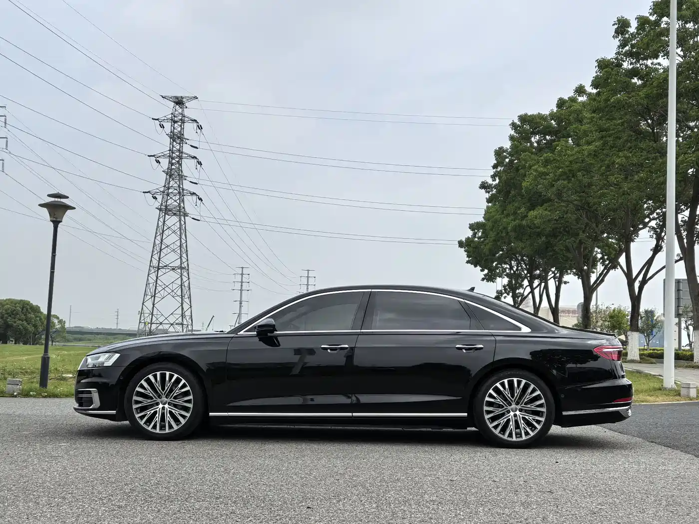 Audi A8 2019 Plus A8L 50 TFSI quattro Luxury фото 4
