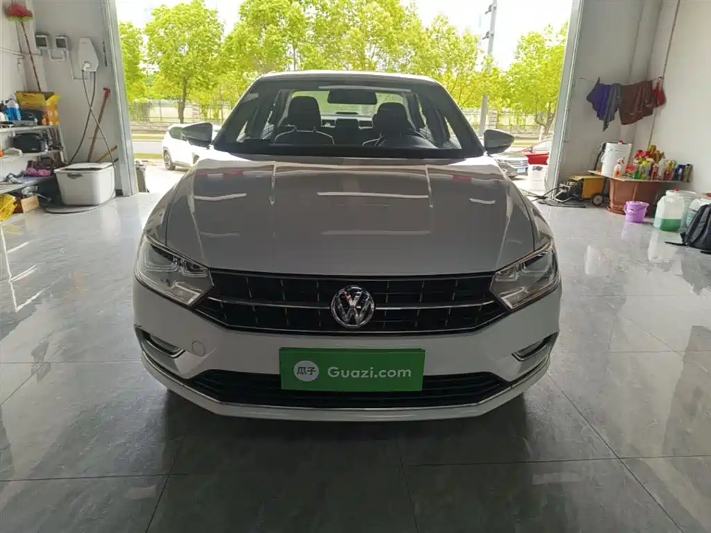Volkswagen Bora 2018 1.5L Automatic Comfort фото 3