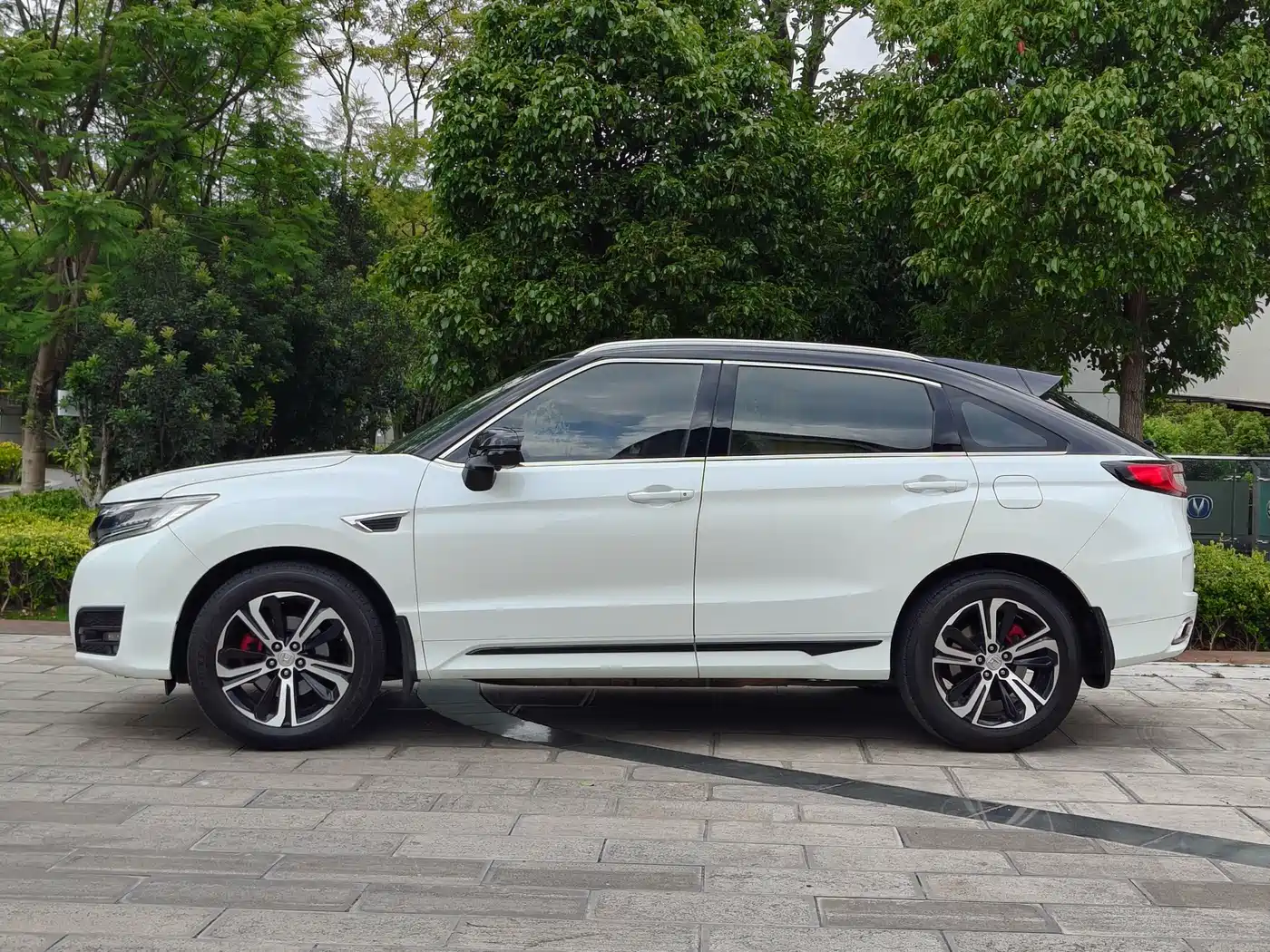 Honda UR-V 2017 2017 370TURBO AWD Premium Edition China V
