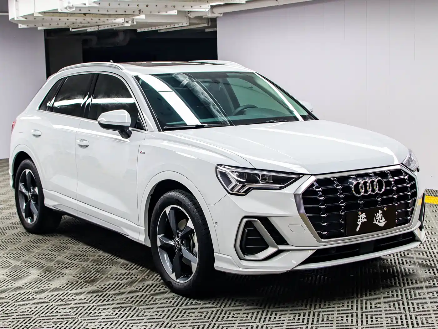 Audi Q3 2022 35 TFSI Fashion Dynamic фото 3
