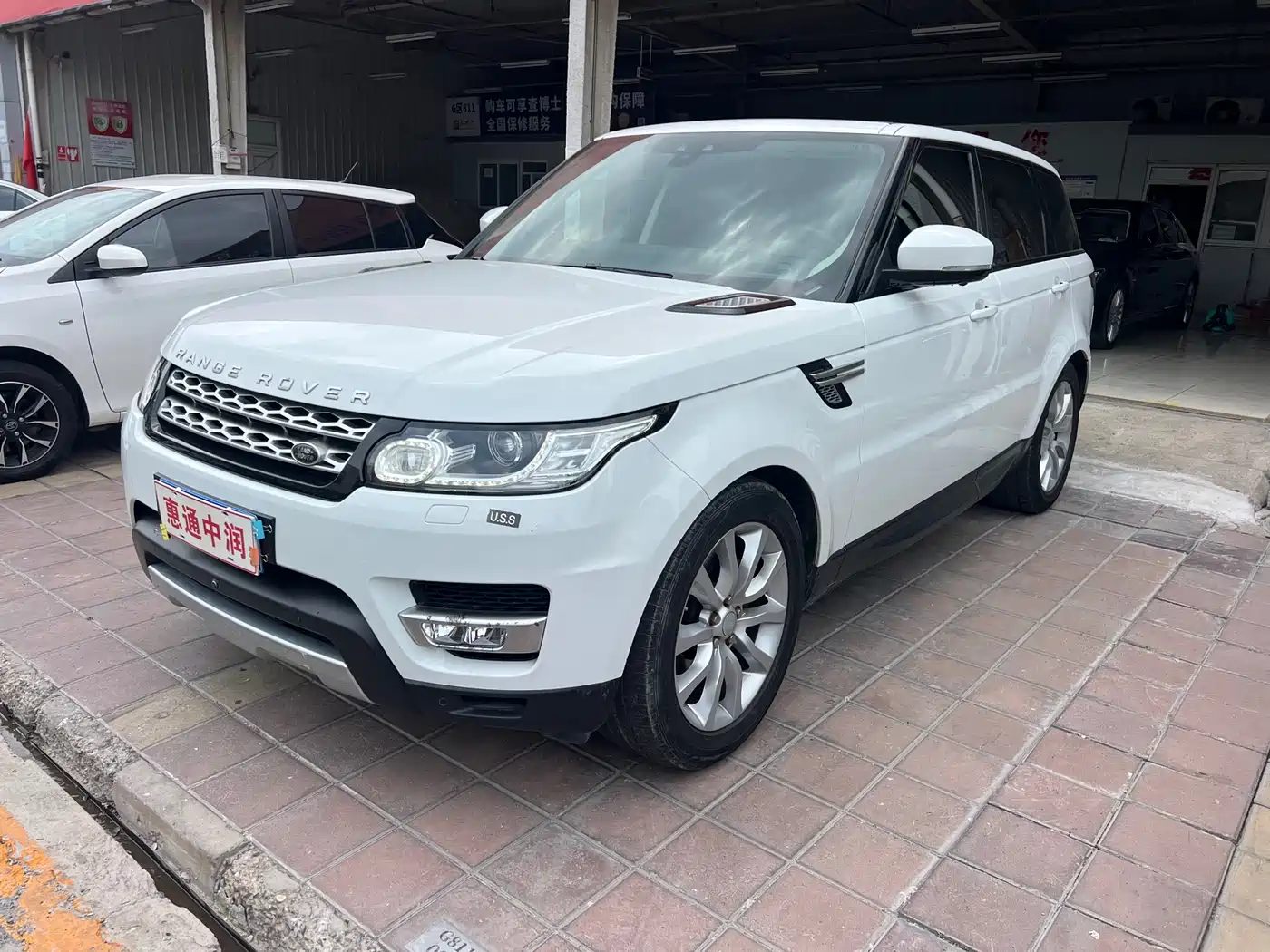 Land Rover Range Rover Sport 2017 3.0 SC V6 SE