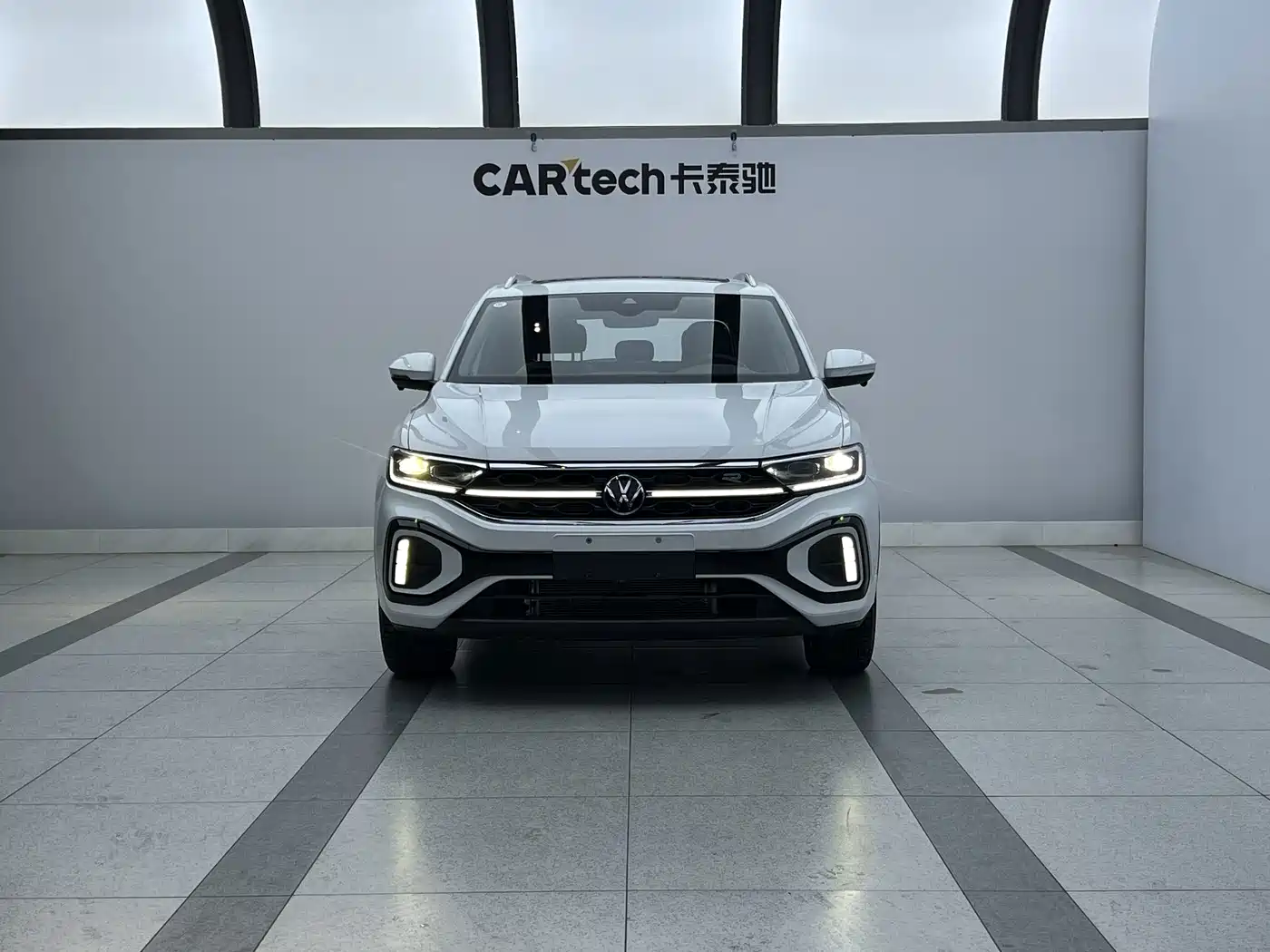 Volkswagen T-ROC 2025 2024 300TSI DSG 2WD Morning Light Edition