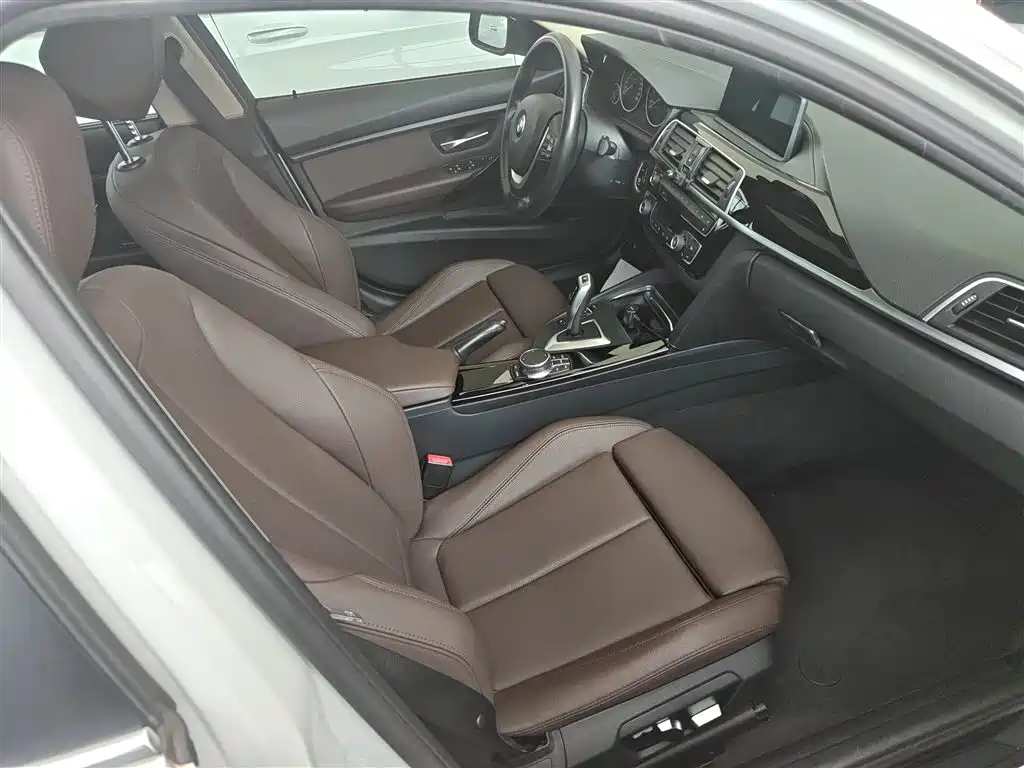 BMW 3 Series 2019 320Li Fashion Type фото 12