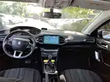 Фото 6 - Peugeot 308S
