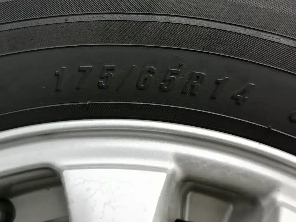 Changan Yuexiang V3 2019 2015 1.4L Manual Cozy (China V)