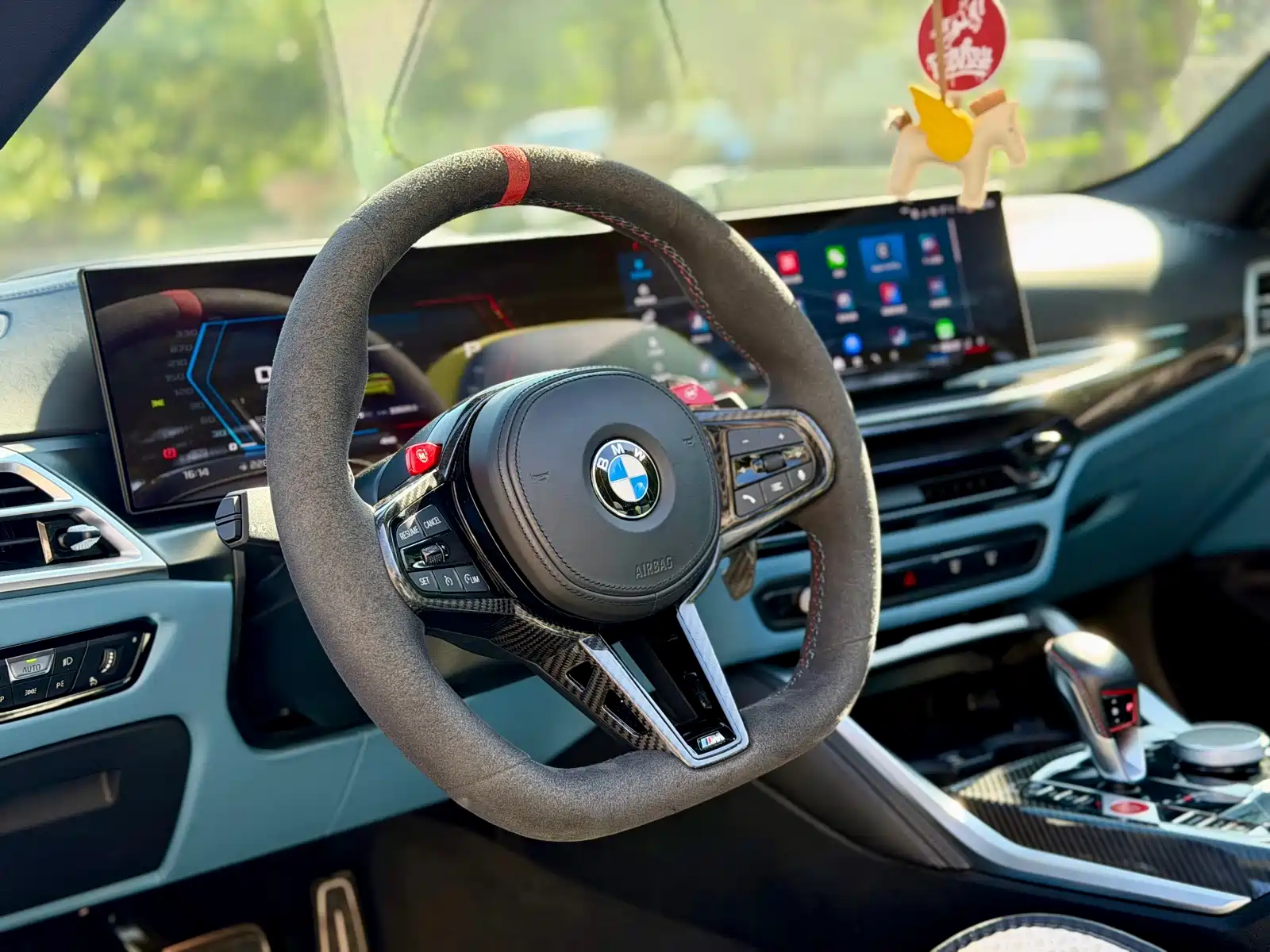 Photo 7 - BMW M4