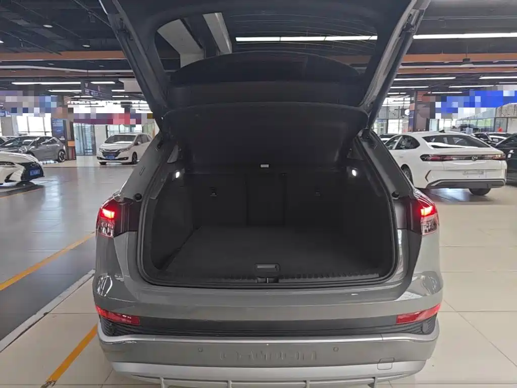 Audi Q4 e-tron 2025 2024 40 e-tron Creation Edition