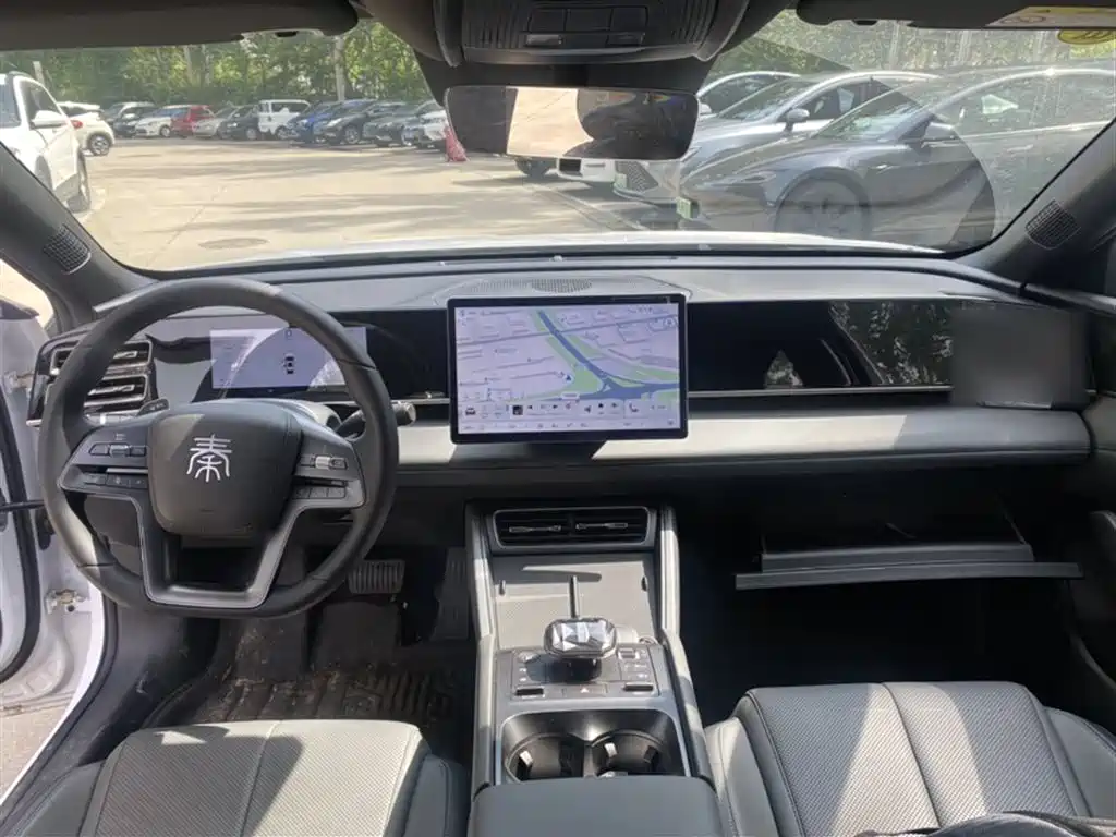 BYD Qin L 2025 DM-i Smart Drive Edition 80KM Leading фото 15