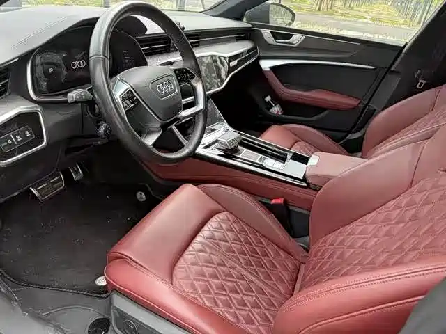 Audi A7L 2024 45TFSI S-line Dream Edition Crystal Package фото 4