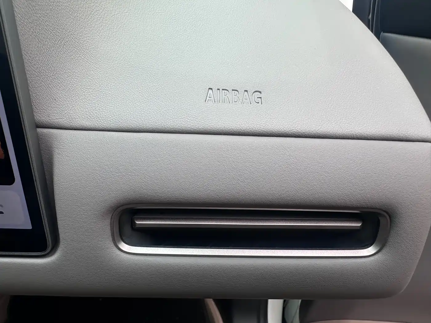 Li Auto i6 2025 2WD Base Model фото 14